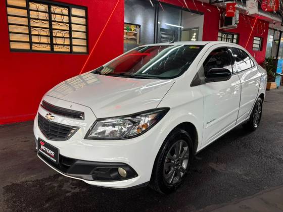 CHEVROLET PRISMA 1.4 MPFI ADVANTAGE 8V FLEX 4P AUTOMÁTICO CHEVROLET PRISMA 1.4 MPFI ADVANTAGE 8V FLEX 4P AUTOMÁTICO